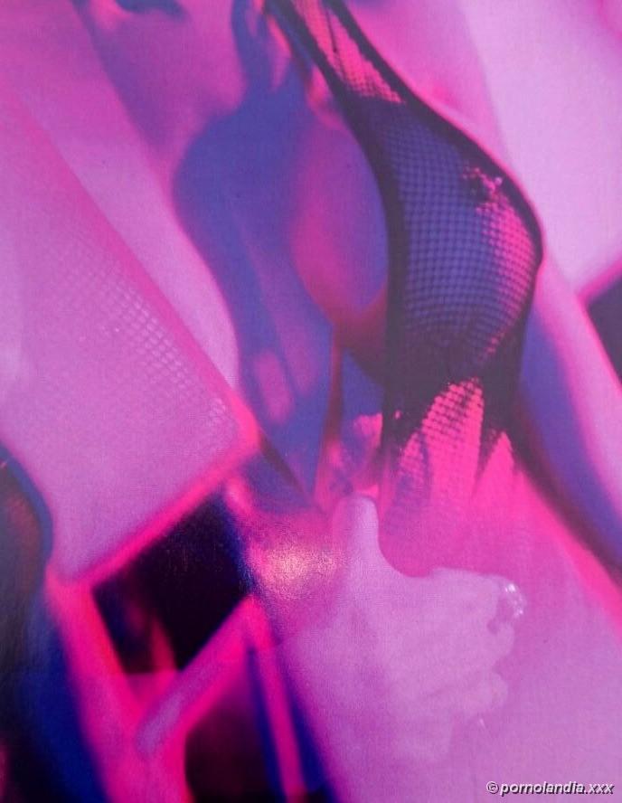 Nyvi Estephan pelada nua na Playboy - Foto 111304