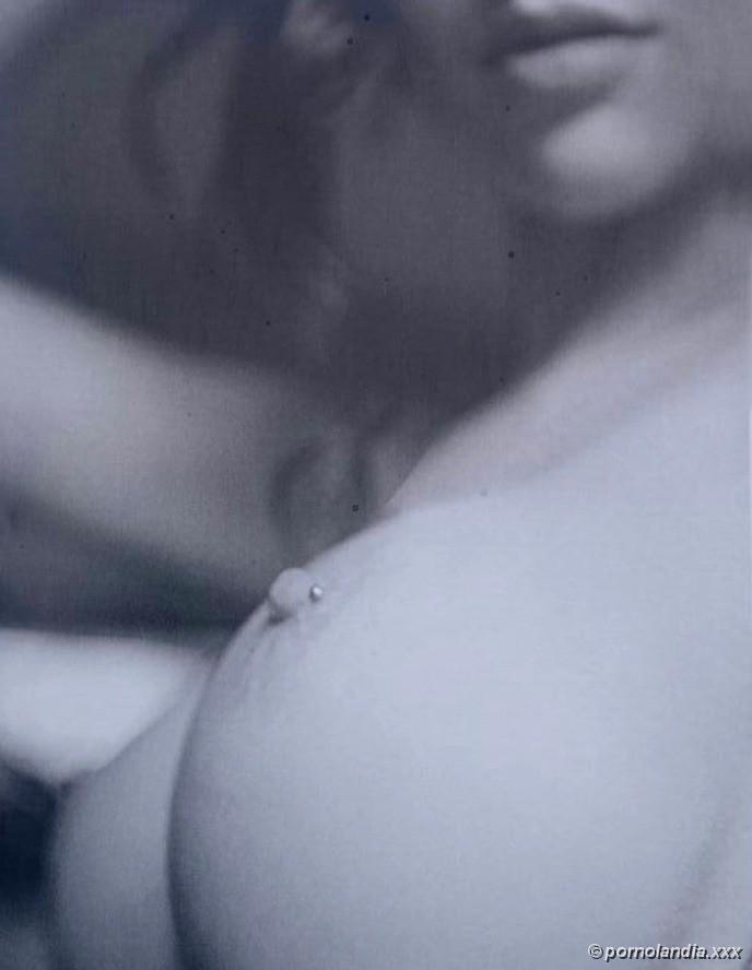 Nyvi Estephan pelada nua na Playboy - Foto 111312