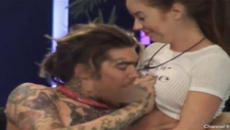 Big Brother Inglaterra chupada sensacional Marco e Laura