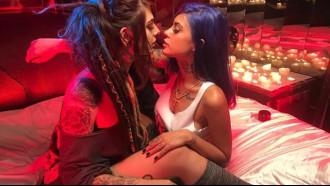 Tati Zaqui sensualizado em clipe com atriz pornô Dread Hot