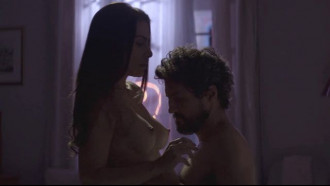 Cléo Pires pelada em filme nacional Legalidade